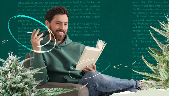 Un uomo si rilassa leggendo un libro e fumando una sigaretta, con una pianta di cannabis ben visibile sullo sfondo, creando un’atmosfera serena e contemplativa.